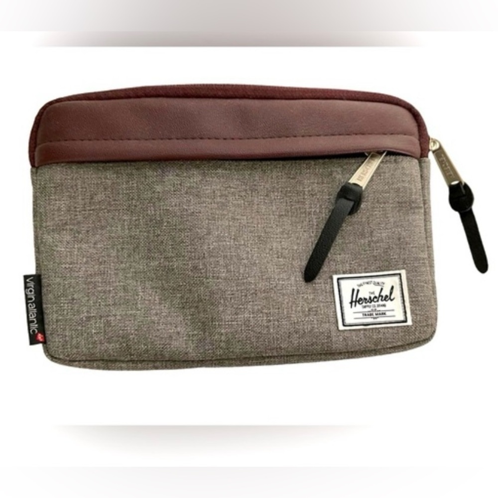 Virgin Atlantic Herschel Case